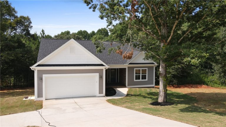 10 Vanessa Rae Lane sold home in Pendleton Place, Pendleton, SC