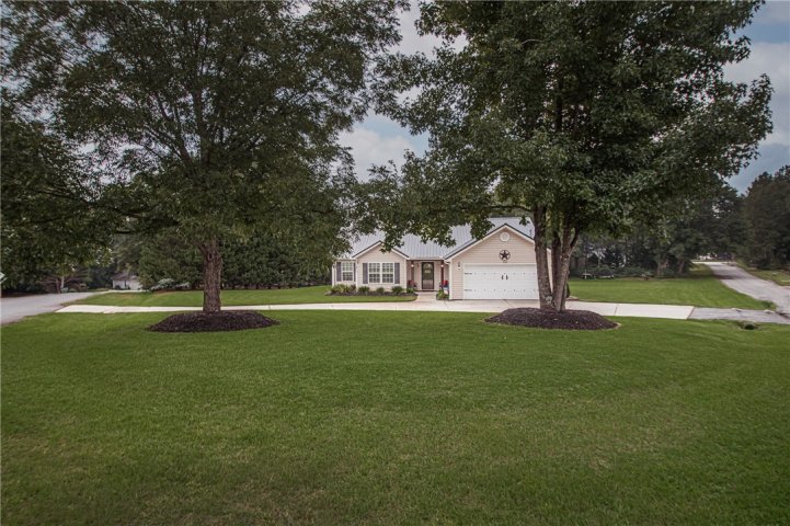 534 Shore Line Drive sold home in Brookstone Acres, Anderson, SC