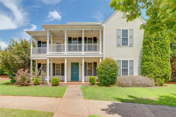 105 Stonegate Drive sold home in Stonegate, Seneca, SC