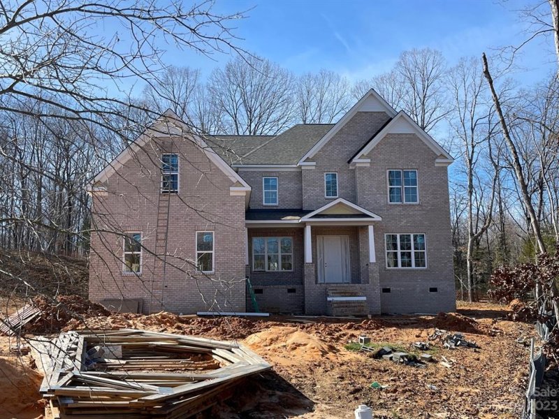 2021 Belle Grove Drive