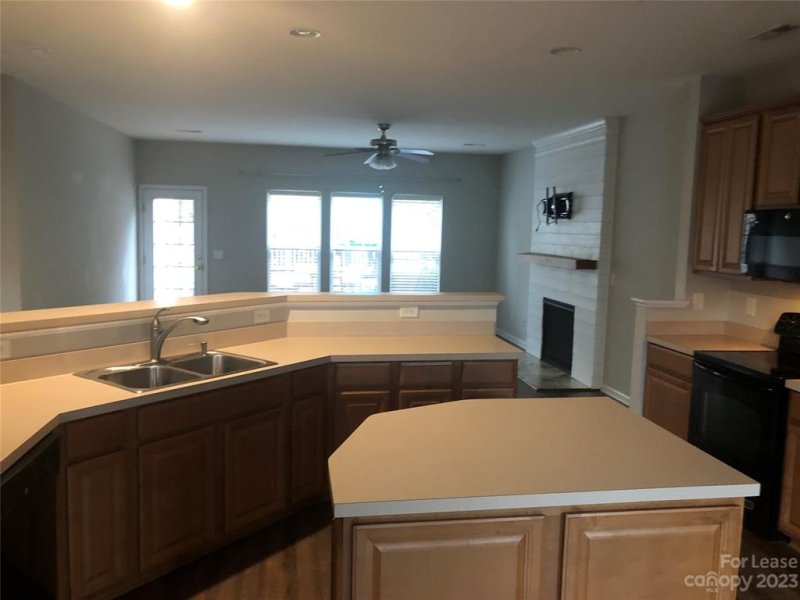 Property image 2 at 909 Colnago Place, Fort Mill, SC 29715