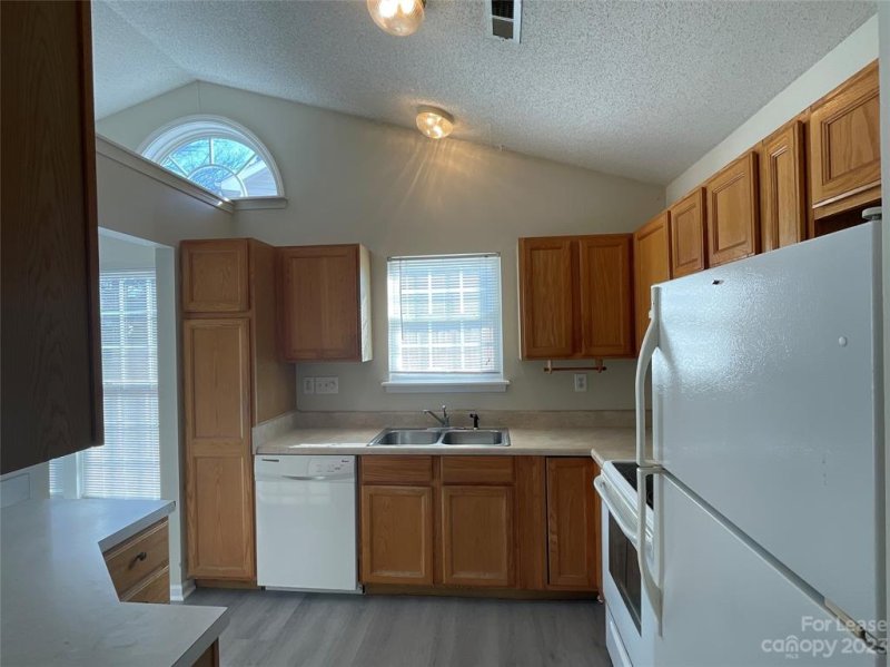 Property image 4 at 7802 Buddy Holly Road, Charlotte, NC 28216