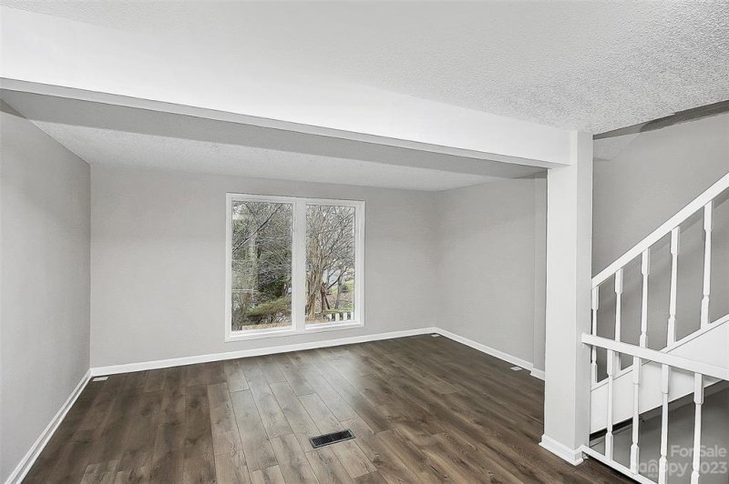 Property image 5 at 7301 Pebblestone Drive, Charlotte, NC 28212