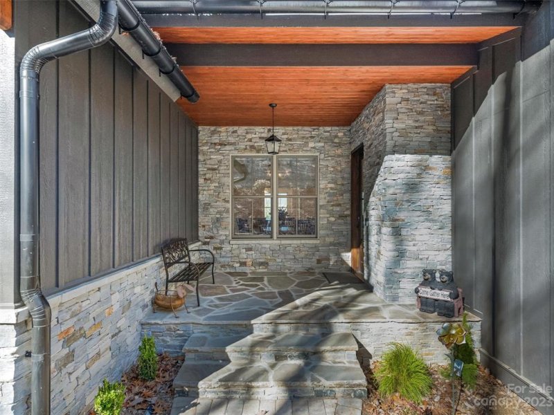 Property image 3 at 46 Spring Cove Road, Asheville, NC 28804