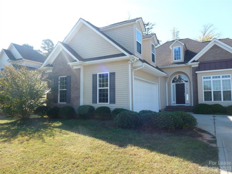 1607 Essex Hall Drive
