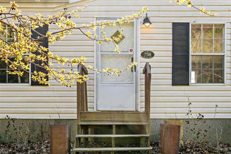 Property image 5 at 738 Bee Tree Road, Swannanoa, NC 28778