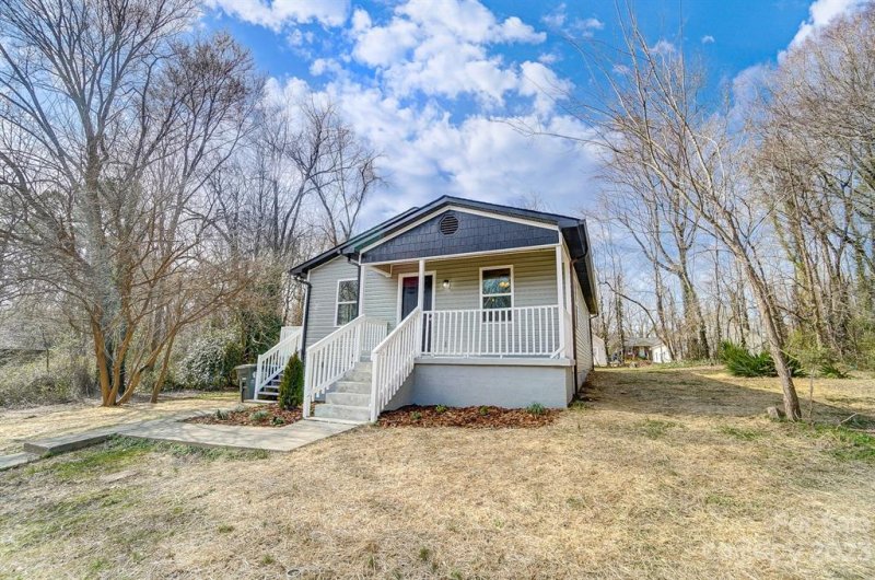 Property image 2 at 1111 Kenly Street, Salisbury, NC 28144