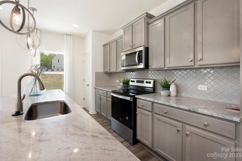 Property image 2 at 2504 Andes Drive, Statesville, NC 28625