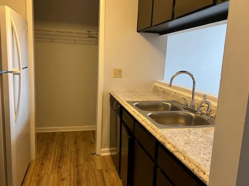 Property image 3 at 4517 Sharon Chase Drive, Charlotte, NC 28215