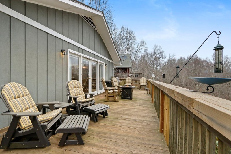 Property image 5 at 912 Balsam Drive, Newland, NC 28657