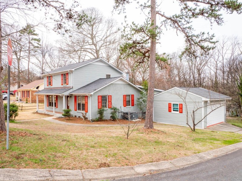 Property image 2 at 500 Short Hills Drive, Charlotte, NC 28217