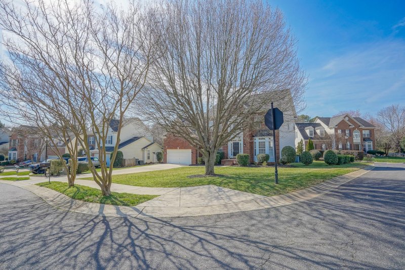 Property image 2 at 9602 Mitchell Glen Drive, Charlotte, NC 28277