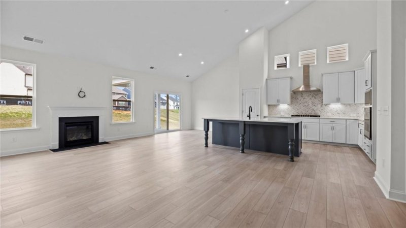 Property image 3 at 307 Reedy River Lane, Lake Wylie, SC 29710