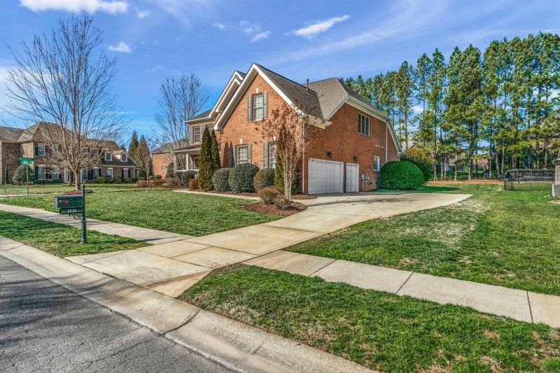 Property image 3 at 1601 Schiller Drive, Monroe, NC 28110