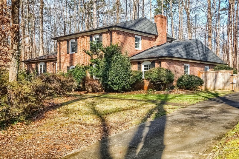 7222 Applecross Lane