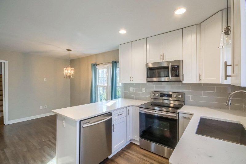 Property image 3 at 7222 Applecross Lane, Charlotte, NC 28215