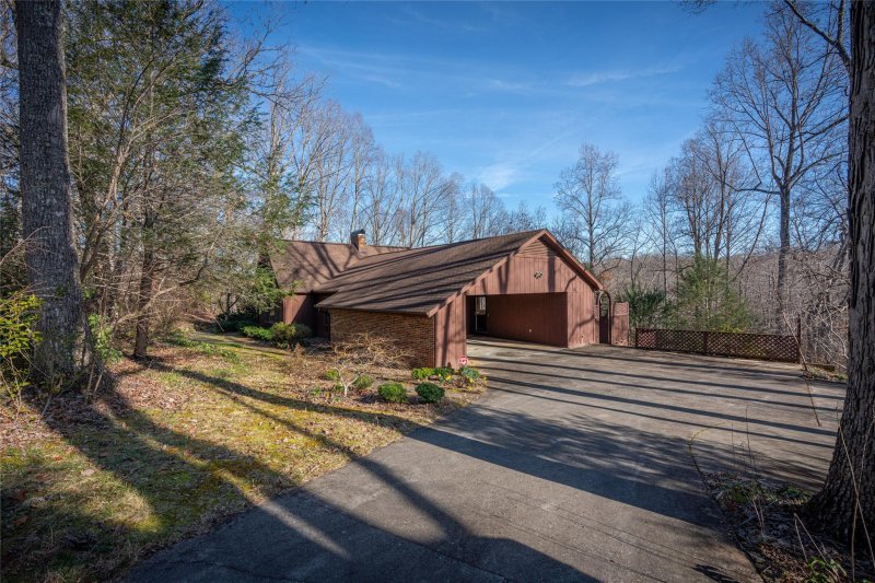 Property image 3 at 180 Woodbriar Lane, Rutherfordton, NC 28139