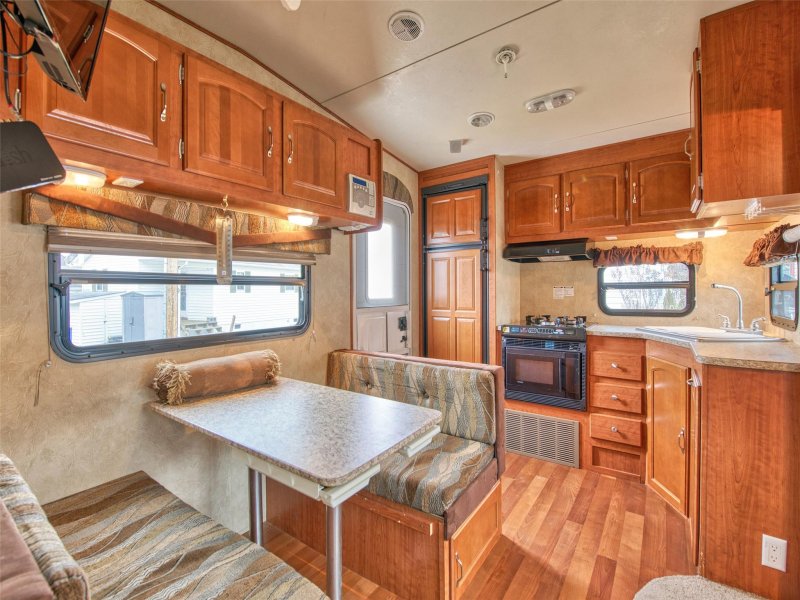 Property image 2 at 39 Polka Lane, Waynesville, NC 28785