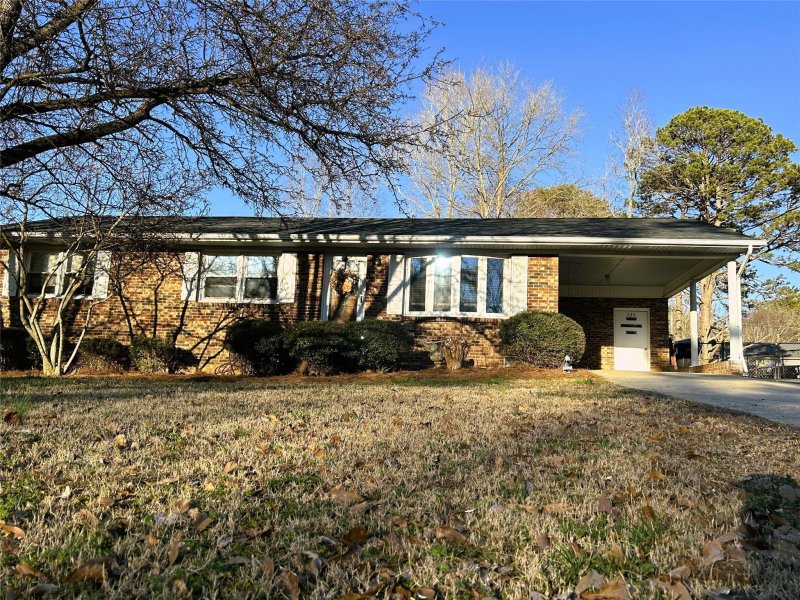 Property image 3 at 534 Ralphs Boulevard, Gastonia, NC 28052