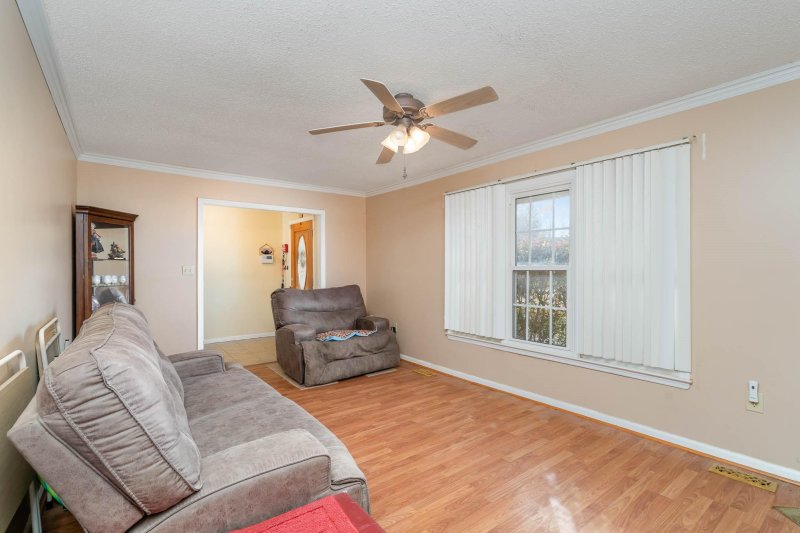 Property image 5 at 4311 Rolling Acres Road, Charlotte, NC 28213