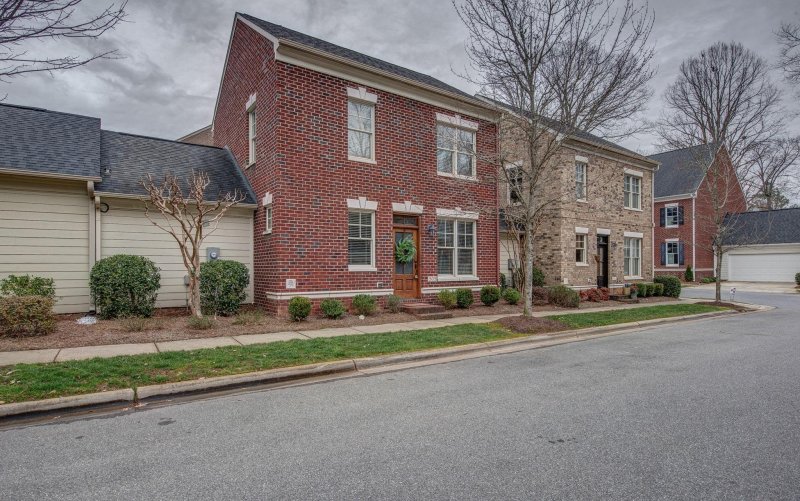 Property image 2 at 505 Summerfield Place, Belmont, NC 28012