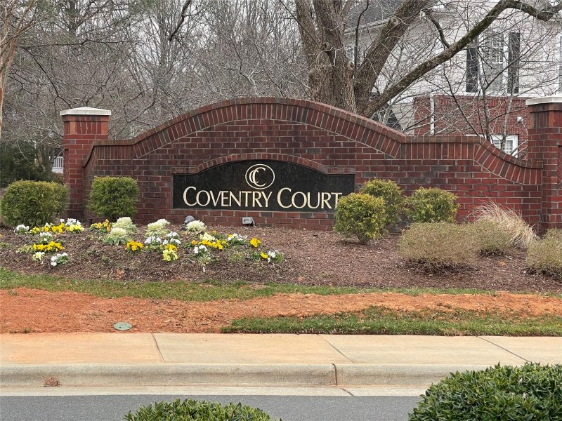 Property image 2 at 14208 Castle Abbey Lane, Charlotte, NC 28277