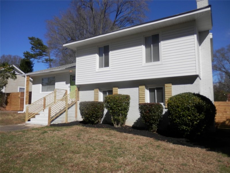 5907 Bluebonnet Road