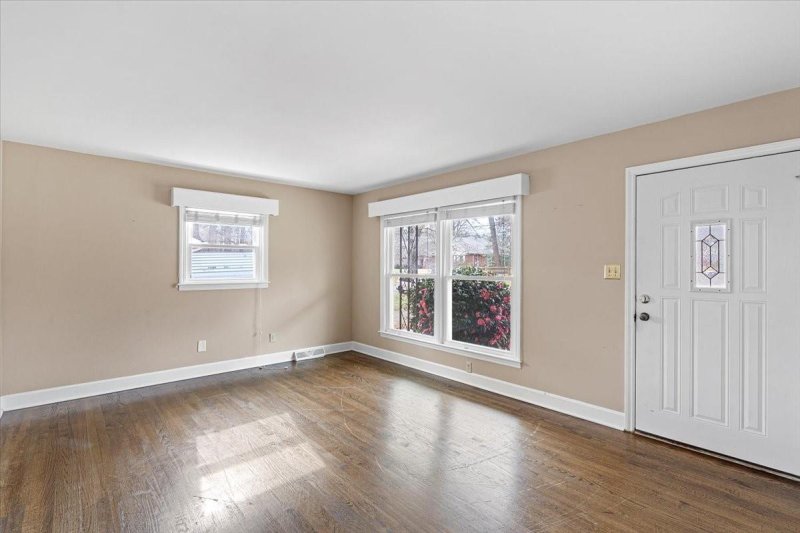 Property image 4 at 5117 Greenbrook Drive, Charlotte, NC 28205