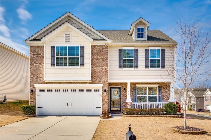 2196 Reid Pointe Avenue