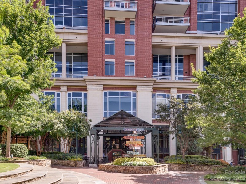 Property image 2 at 435 S Tryon Street, Charlotte, NC 28202