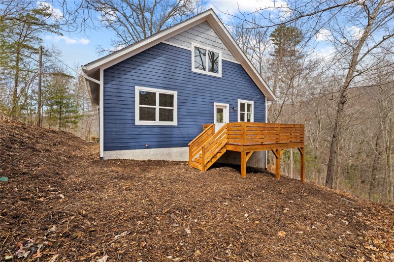 Property image 4 at 62 Three Oaks Drive, Asheville, NC 28804