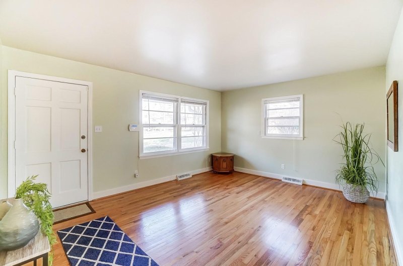 Property image 2 at 7643 Dorn Circle, Charlotte, NC 28212