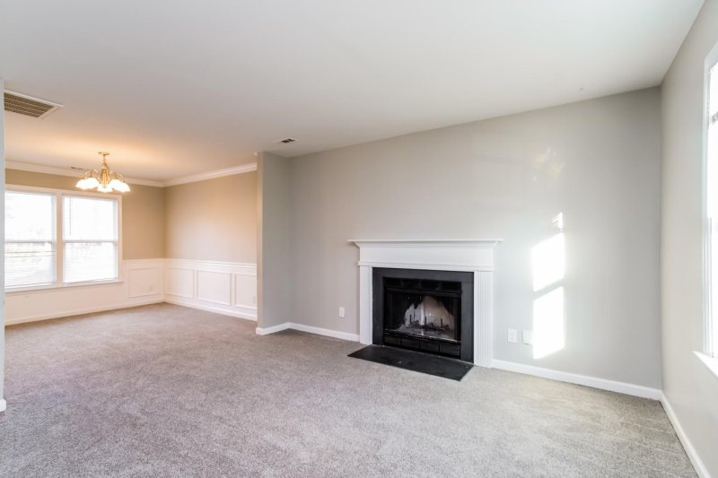 Property image 4 at 7729 Bridle Court, Charlotte, NC 28216