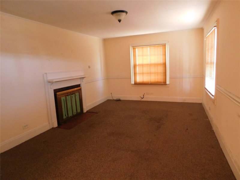 Property image 4 at 323 N New Hope Road, Gastonia, NC 28054