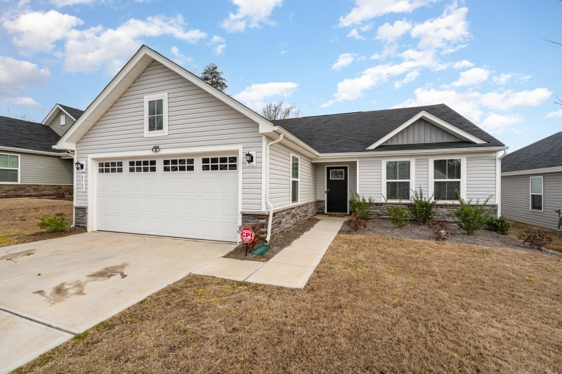 Property image 2 at 9737 Hamel Street, Charlotte, NC 28215