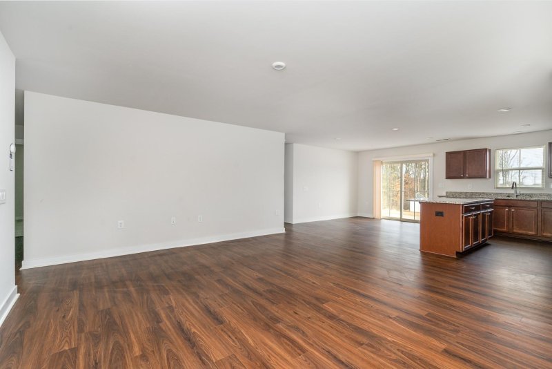 Property image 5 at 9737 Hamel Street, Charlotte, NC 28215