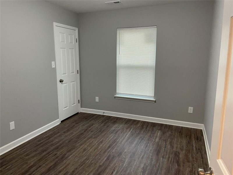 Property image 4 at 205 Graham Meadow Drive, Charlotte, NC 28213