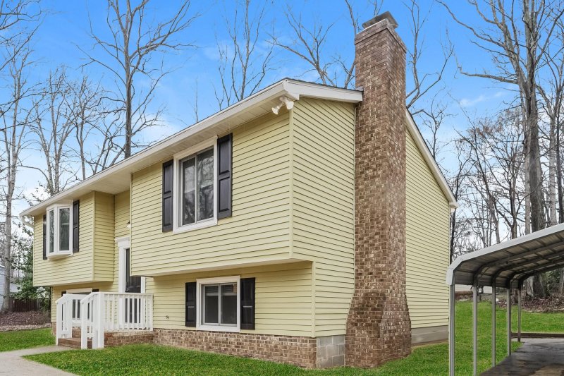 Property image 5 at 7901 Ivy Hollow Drive, Charlotte, NC 28227