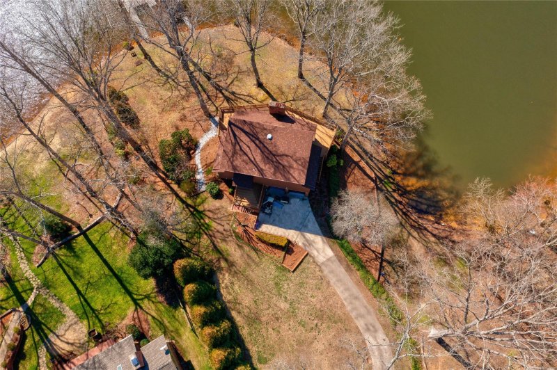 Property image 4 at 141 Candlewood Drive, Kings Mountain, NC 28086