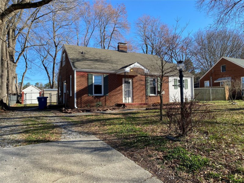 Property image 2 at 960 Fairmont Avenue, Salisbury, NC 28144