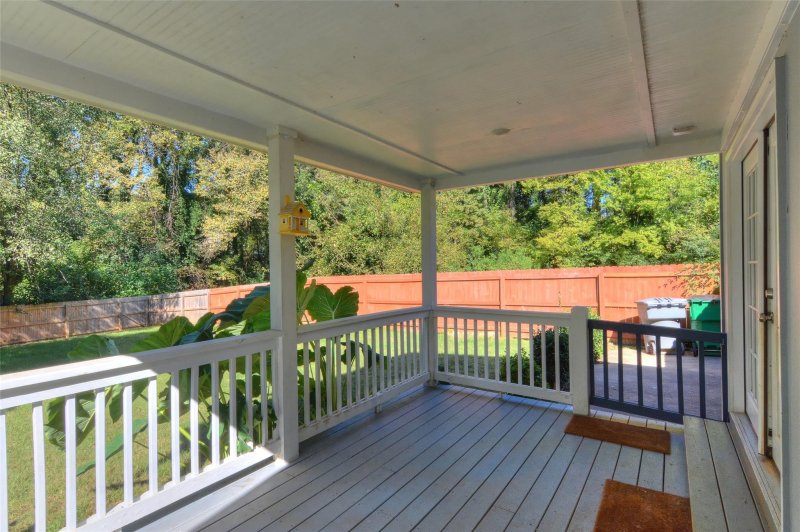 Property image 2 at 2804 Mccombs Street, Charlotte, NC 28208