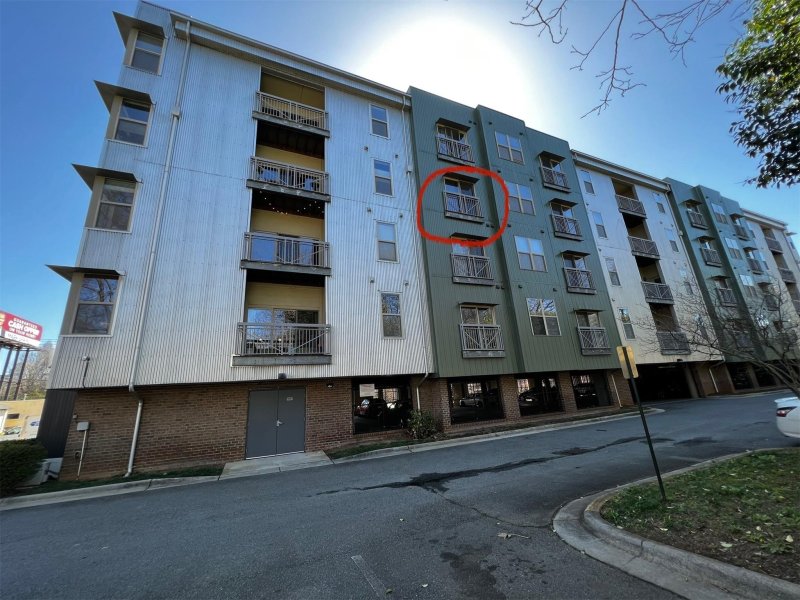 Property image 5 at 630 Calvert Street, Charlotte, NC 28208