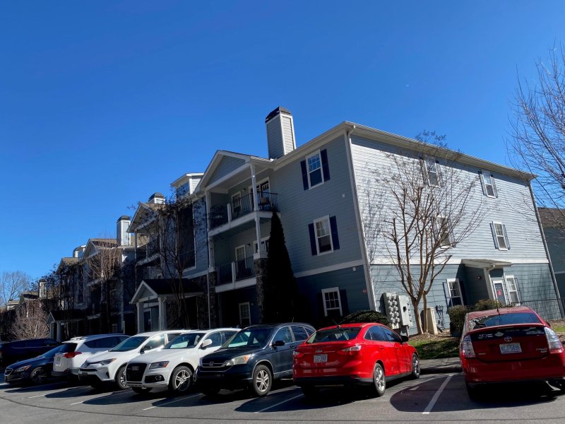 800 Vista Lake Drive