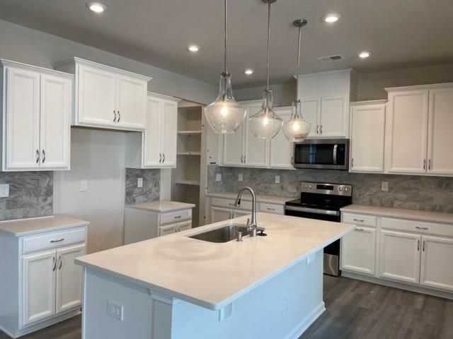 Property image 2 of 5645 De Vere Drive in Somerset, Indian Land, SC 29707