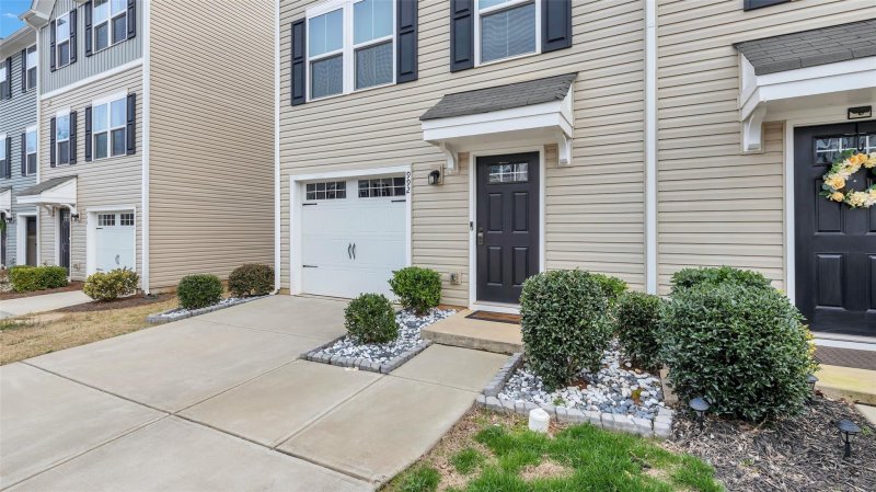 Property image 2 at 992 Rushing Lane, Fort Mill, SC 29715