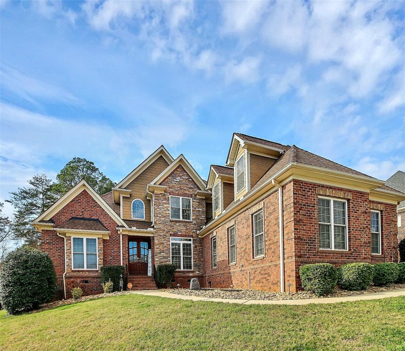 Property image 2 at 109 Orchard Farm Lane, Mooresville, NC 28117