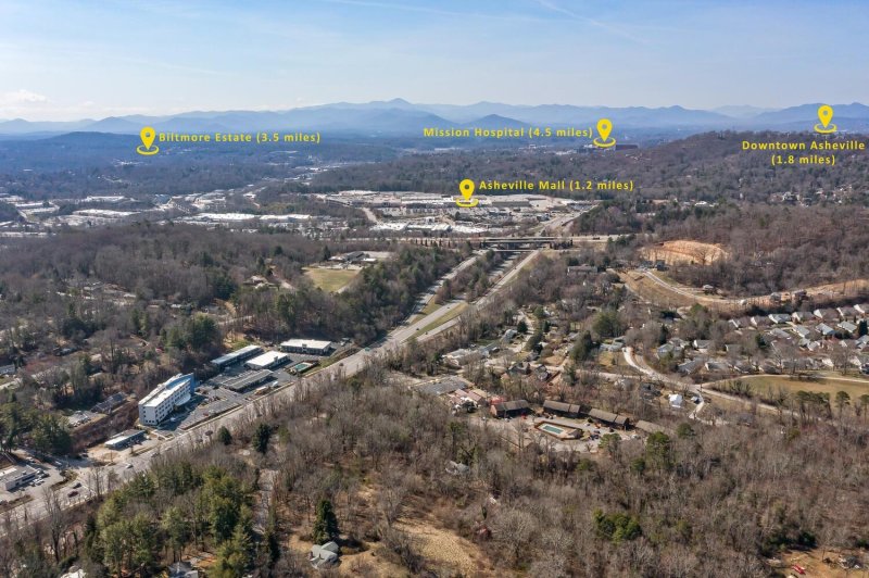 Property image 5 at 26 Thornes Lane, Asheville, NC 28805