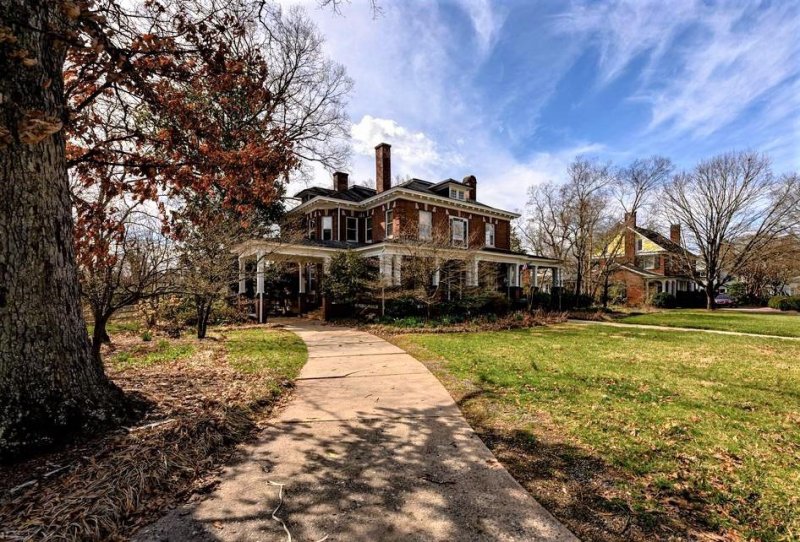 Property image 2 at 509 3rd Avenue, Hickory, NC 28601