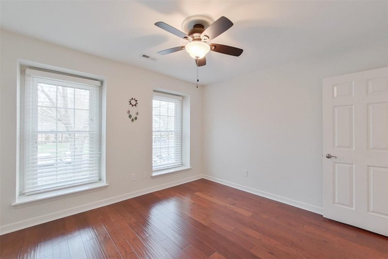 Property image 5 at 4240 Woodglen Lane, Charlotte, NC 28226