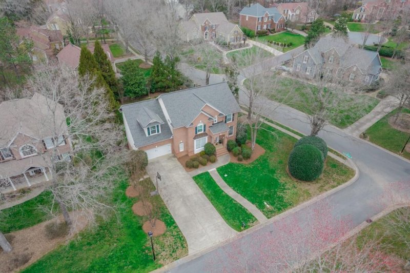 Property image 3 at 4700 Heatherton Place, Charlotte, NC 28270